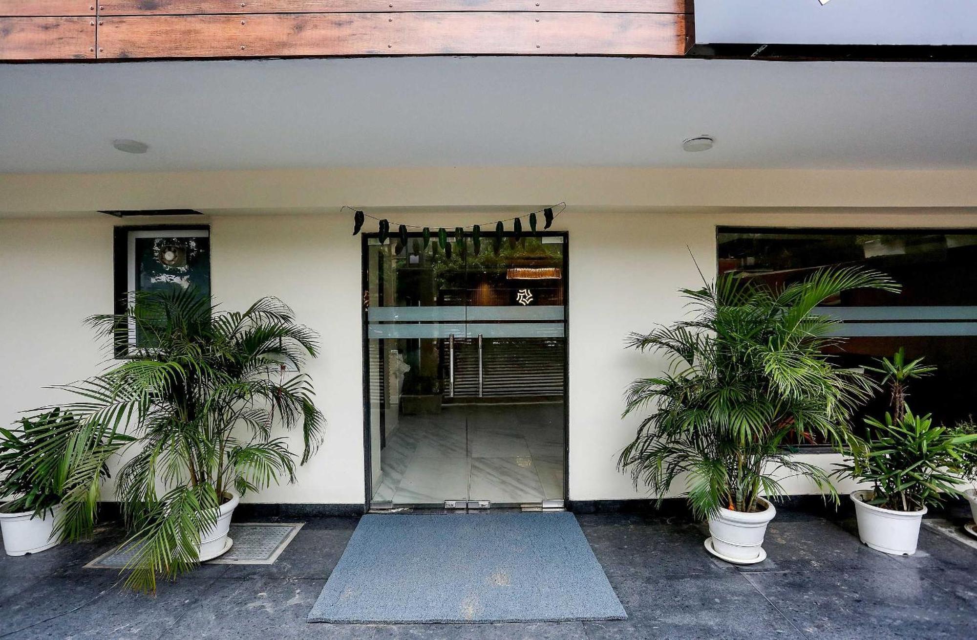 Townhouse The Adore Inn Gurgaon Ngoại thất bức ảnh